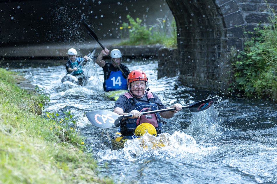 People canoeing.